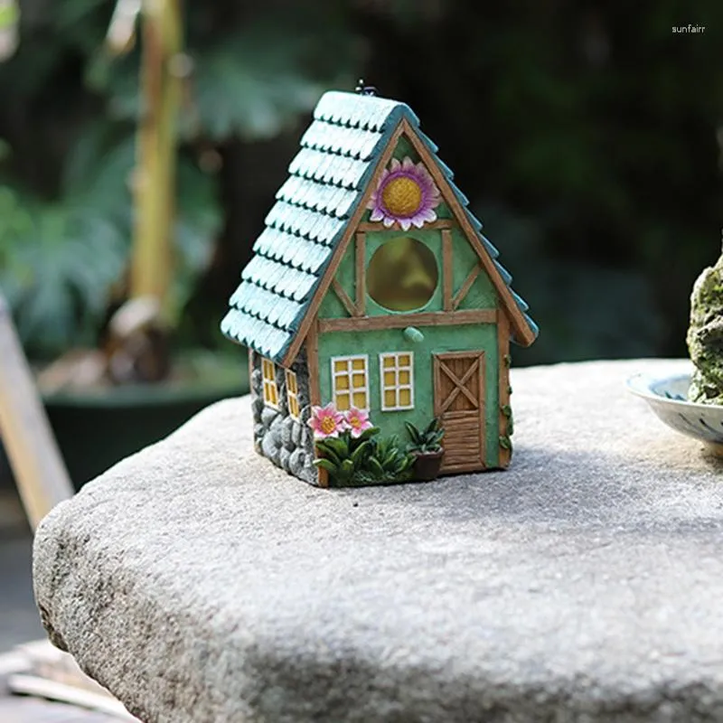 Decorazioni da giardino Outdoor Bird House Decorazione artigianale fatta a mano Caspetta per nidificazione