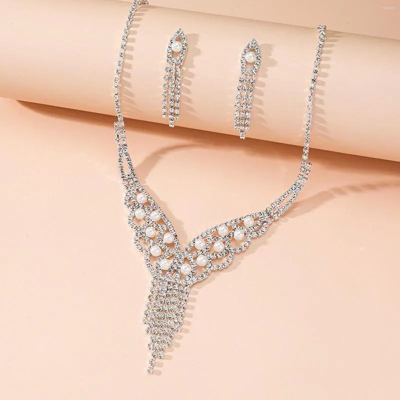 Pendientes de collar Juego de joyas de perlas para mujeres Arendillo de material de aleación hipoalergénica para novias Disfraz de baile de graduación