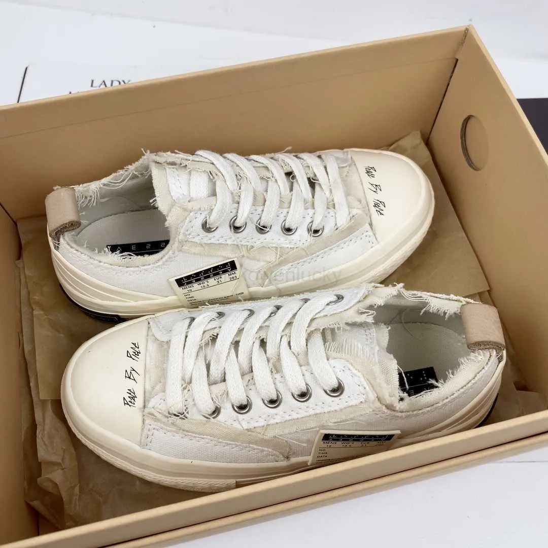 xvessel slip on white
