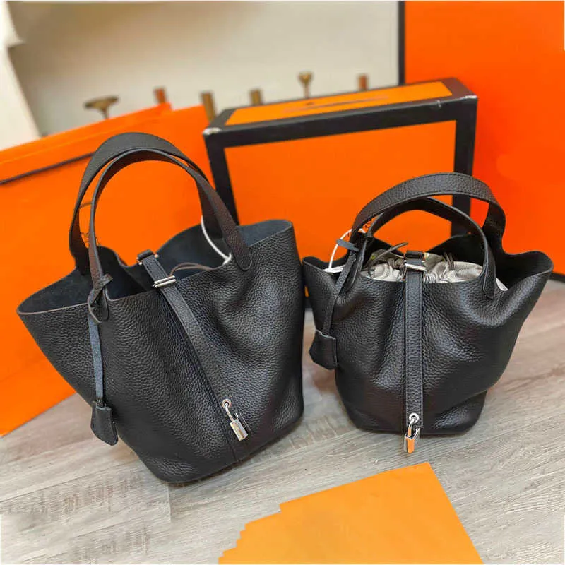 トートバッグ Bally Structured Bucket Bag With Dual Handles And Adjustable DHgate.com:Women Leather Bucket Bag With Silk Scarf Shoulder