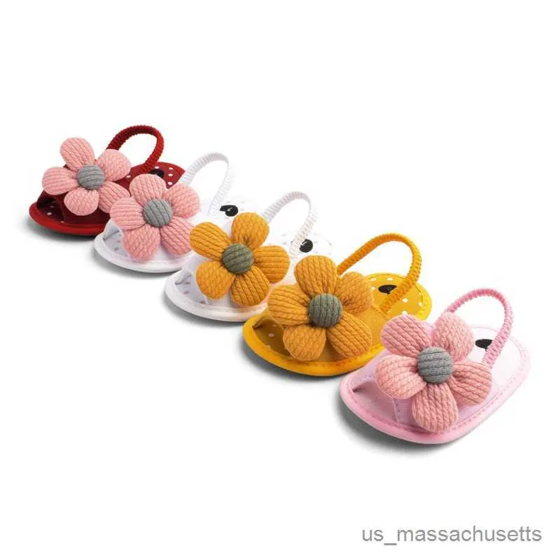 Scarpe per bambini in pantofola scarpe sandali estive per bambini colori caramelle graziose sola sola sola fiore sandali per bambini r230816