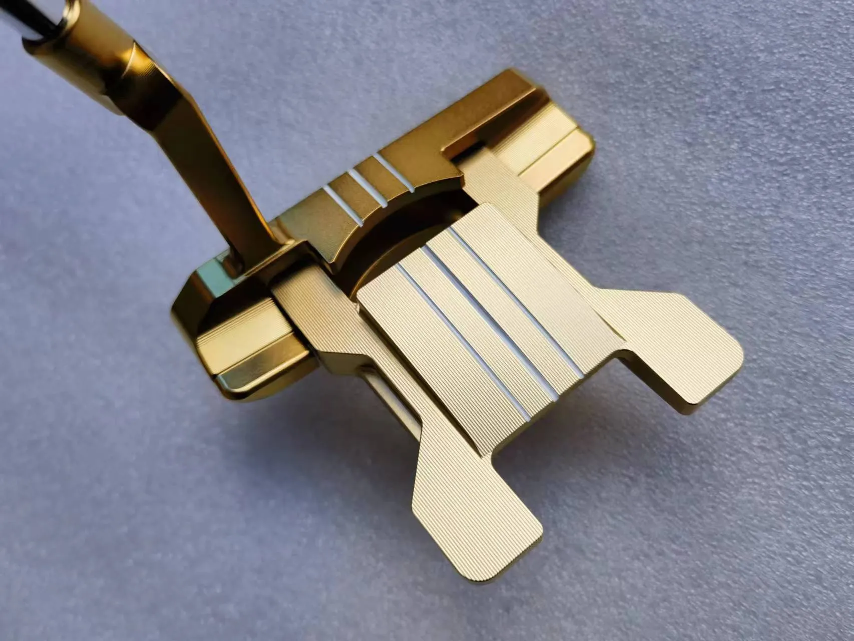 МОДНЫЕ клюшки для гольфа P308 Putter Hi-Q (высокое качество) клюшки для гольфа 33/34/35 дюймов, стальной вал с крышкой головки