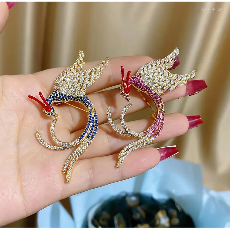 Brooches SUYU Phoenix Medal Fashion Versatile Brooch Elegant And Atmospheric Clothing Pin