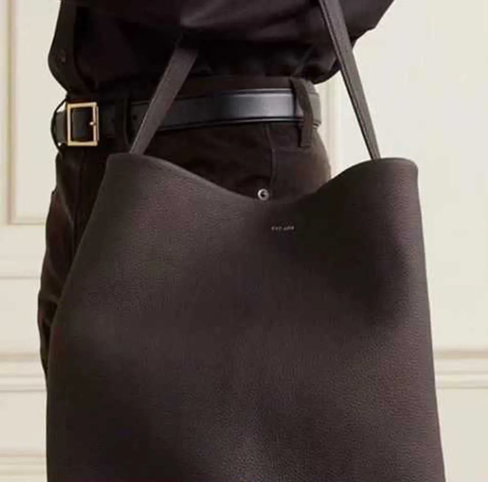 Дизайнер ряд емкости большая тотация кожаная сумка парк парк сумки минималистский ведро европейская американская мода