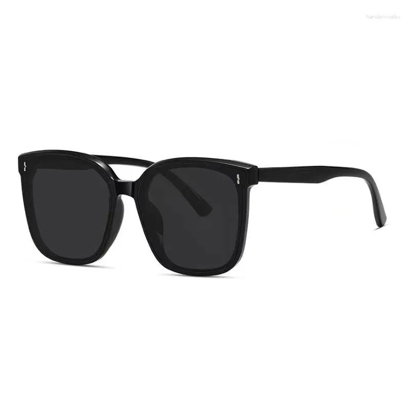 Sunglasses Men Women Fashion Brand Square Frame High-quality RT90