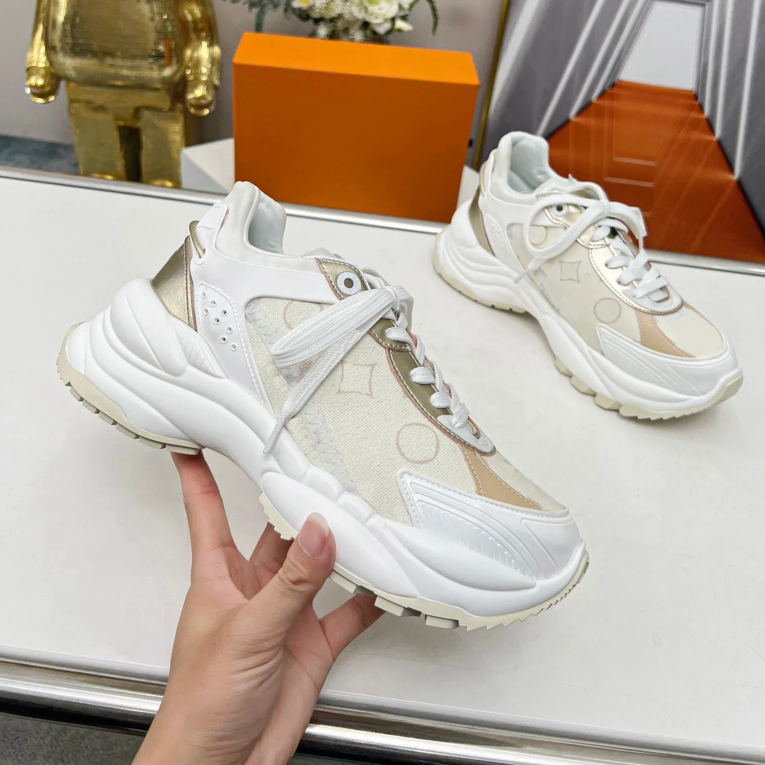 Top Fashion Designer Shoes Women Casual shoes Run 55 Genuine leather Rubber sole Printing Mesh low sneakers Fashion outdoor Round toe non-slip Platform sport shoes