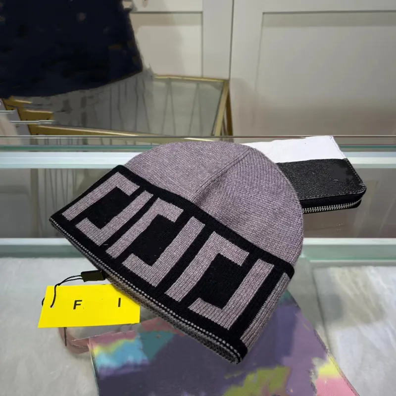 Beanie/Skull Caps Designer Märke Högkvalitativ brimlös urinalhatt för män och kvinnor på vintern lyxig ullhatt klassisk broderad brev stickad hatt trend brev