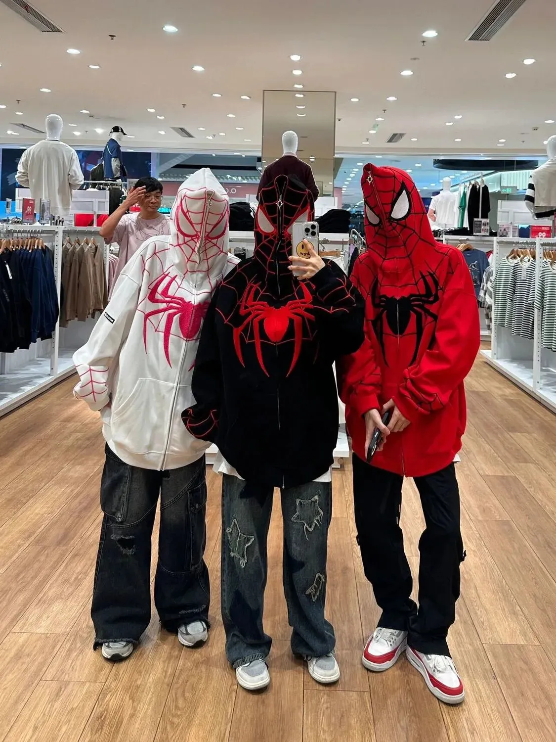 Męskie bluzy bluzy HARAJUKU Streetwear Men Zip Up Bluiery American Vintage Spider Hafdery pary pary luźne płaszcz oversize bluza 230815