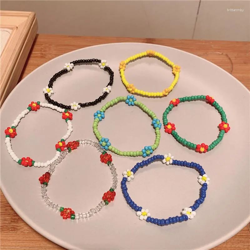 STRAND INS Koreaanse bloem rijst kralen kralen armband voor vrouwen en meisjes elastisch touw kleurrijke retro temperament veelzijdige bangle sieraden