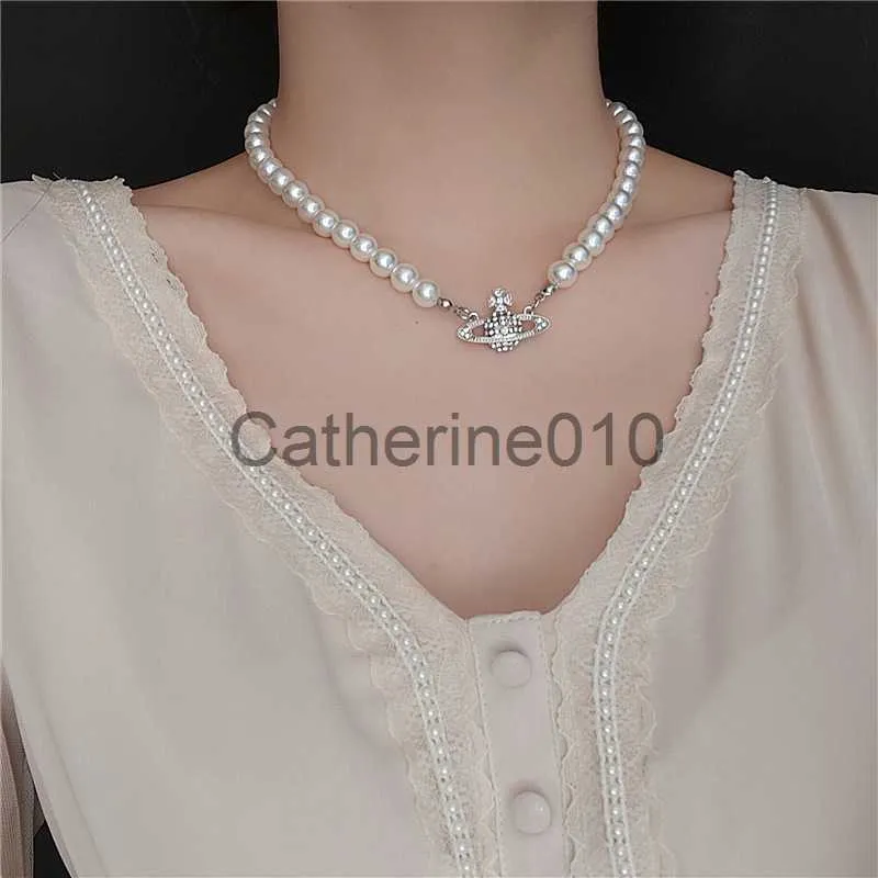 Подвесные ожерелья CHOKER SHEDALCE для женщин Имитация Жемчужной моды Краткое ожерелье для подруги.