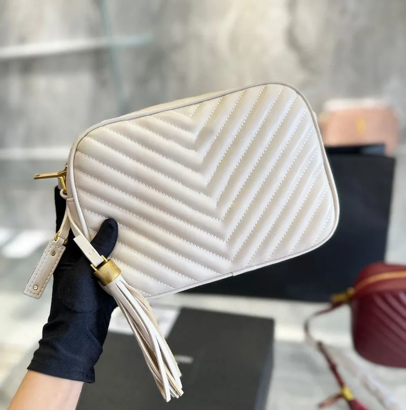 Die Einkaufstasche Lou Mini -Bag -Kamera -Tasche in gesteppten körnigen poudre geprägten Leder Wildleder glatt abnehmbar Quasten True Crossbody Designer Luxus -Umhängetaschen