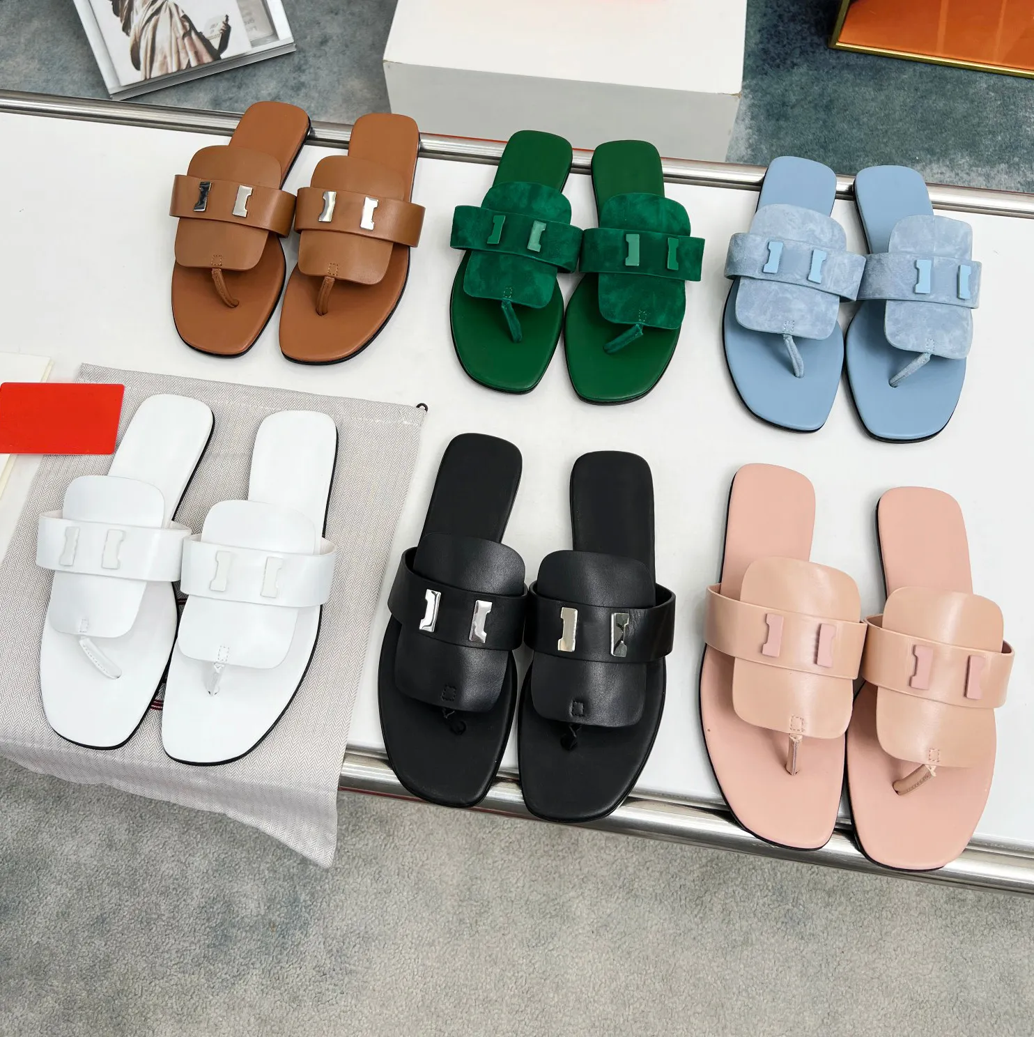 Giulia sandal Design Elixir Slide Slippers Femme Sandals Sandals Lady Flat Slipper Slides Chaussures extérieures Oran Flip Flops Straw Shoe