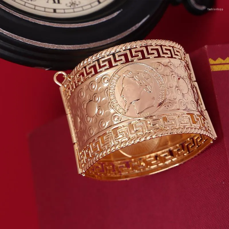 Бэтджирский свадебный браслет Dess Retro Gold Color Moin Head Mount Overse Brander Bangles Jewellery