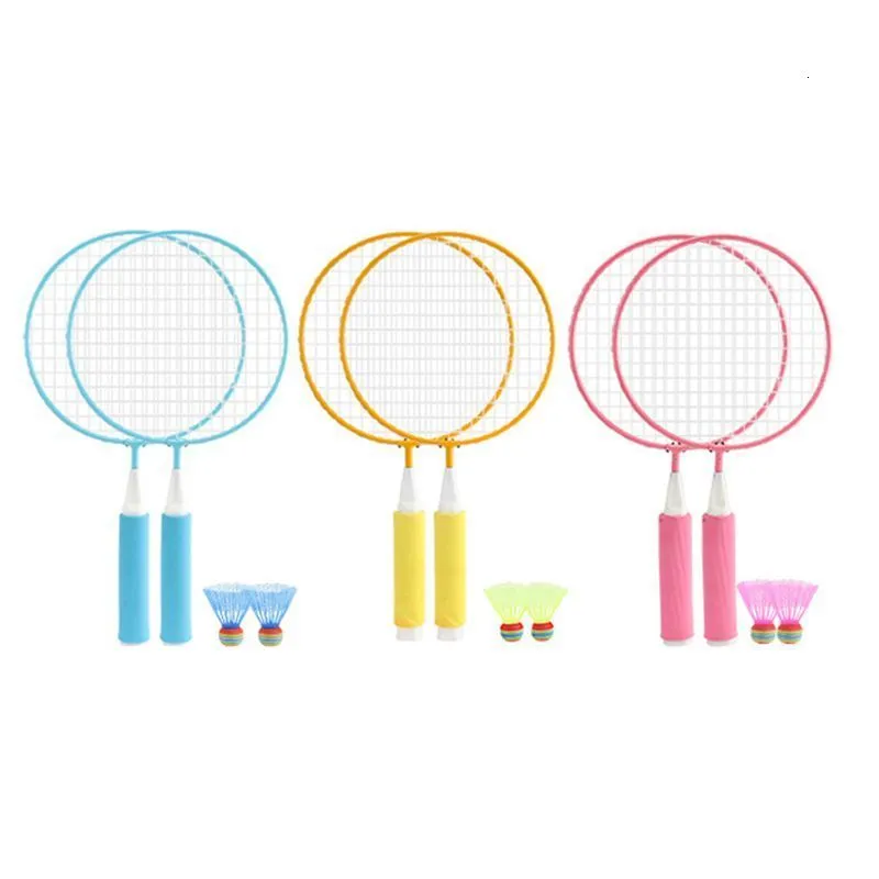 Inne artykuły sportowe 1 Pair Dzieci dzieci rakieta 2PCS Badmintons ustawiaj na świeżym powietrzu grę fitness zabawki 230816