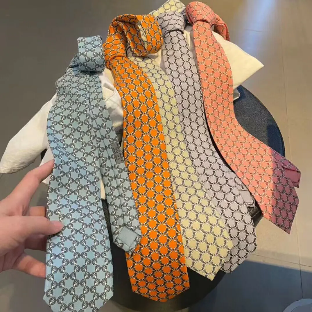 100% Silk Luxury Tie Fashion Jacquard Yarn-Dyed Fish Tie Classic Brand Logo Ties Men's Casual Neck Cloth