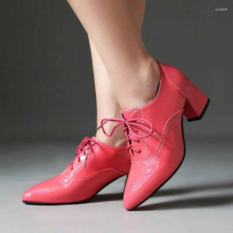 Ladies burgundy store dress shoes