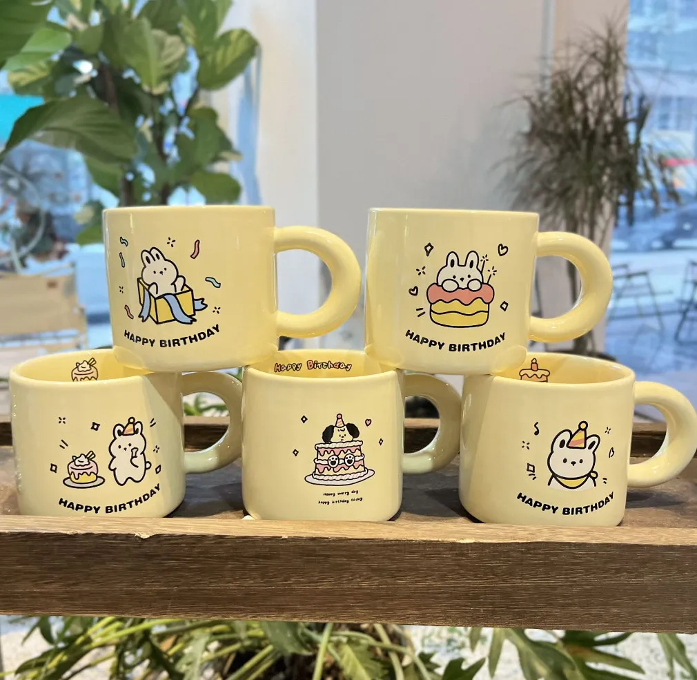 De nieuwste 11oz verjaardag Happy Coffee Mug Mak Milk Yellow Ceramic Cup, veel stijlkeuzes, ondersteuning van aanpassing van elk logo