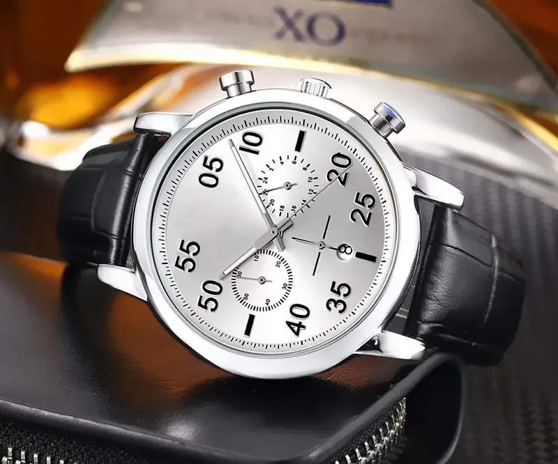 犯罪プレミアムメンズフル機能腕時計41mmクォーツ運動男性タイムクロックフルルステンレススチールバンドベルトサファイアガラスクラシックモデル腕時計