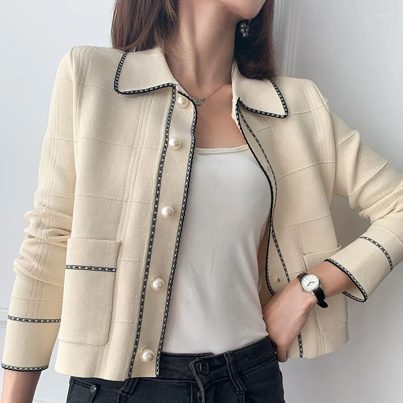 Maglieria femminile VII Tweed Cashing Knit Trim Tim Pearl Botton Collar Classic 2023 Women Coat French Label Band S