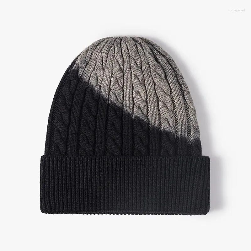 Boinas chapéu de chapéu feminino outono/inverno Carta de moda sem borramento de calor ao ar livre tingido de lã tingida de lã machado