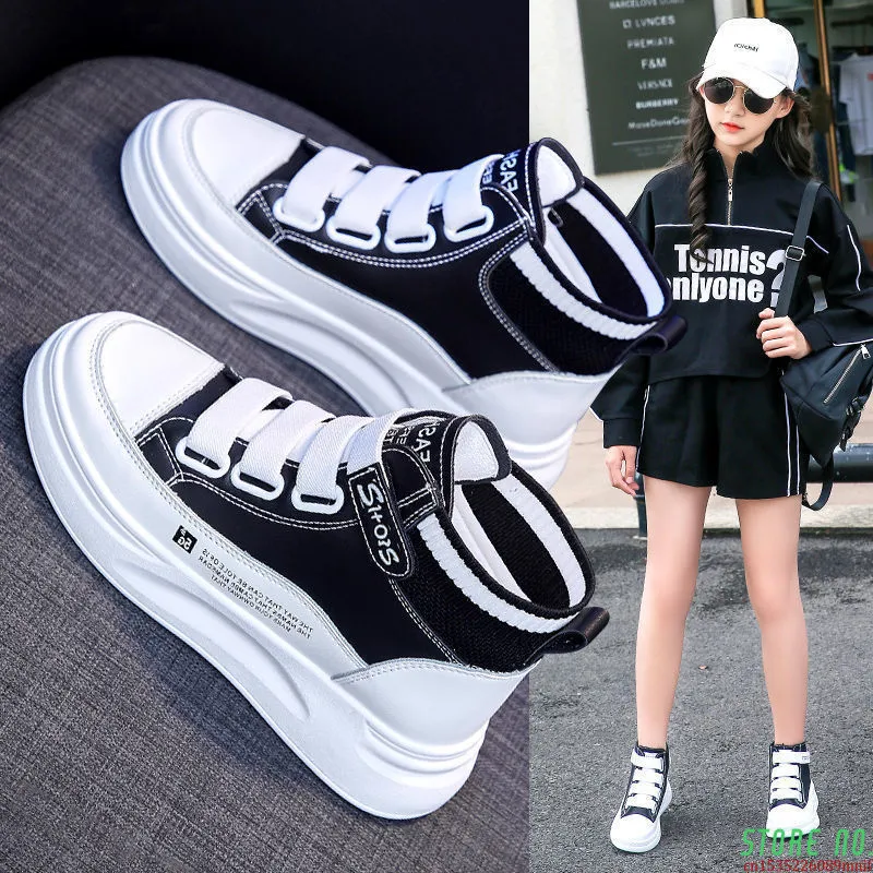 ATHLETIC PLATFORM SNEAKERS - White