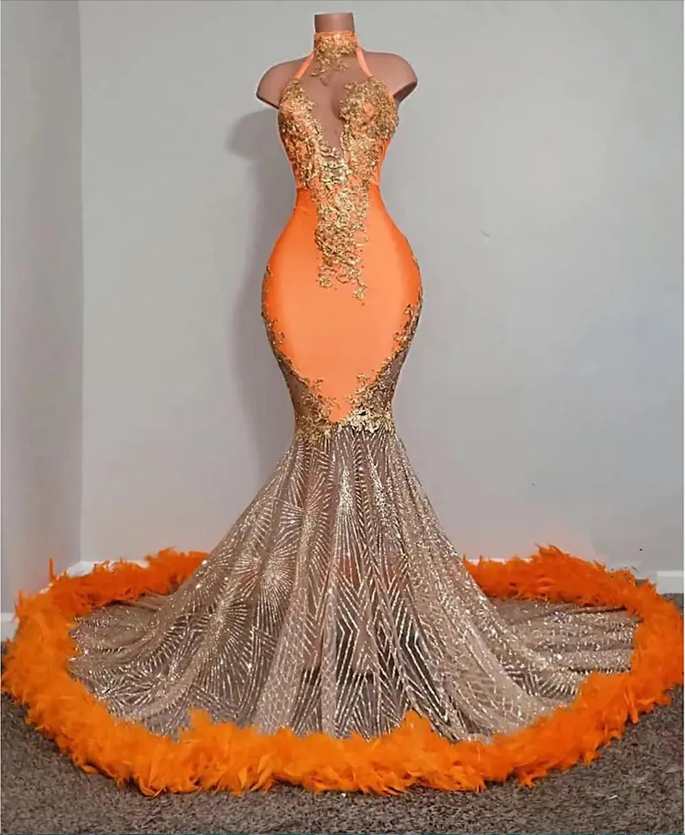 Оранжевые платья русалки для выпускного вечера для черных девочек 2023, атласная юбка с бисером и блестками, высокая шея и перья, вечерние вечерние платья для женщин