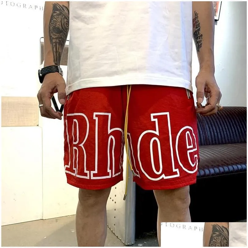 メンズショートパンツと同様のアイテムと比較最新の色のrhudeデザイナーメンズバスケットボールショートパンツルクスリ夏ビーチパームレターメッシュdhfbw