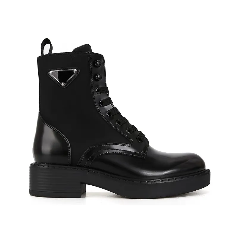 أعلى جودة أحذية الموضة Martin Boots Womens Shoes Ongle Boot Pocket Black Pr Roman Bootss Boodels مستوحاة