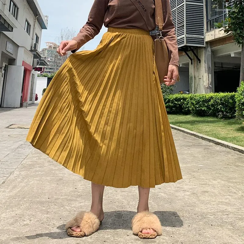 Vintage top skirts brand