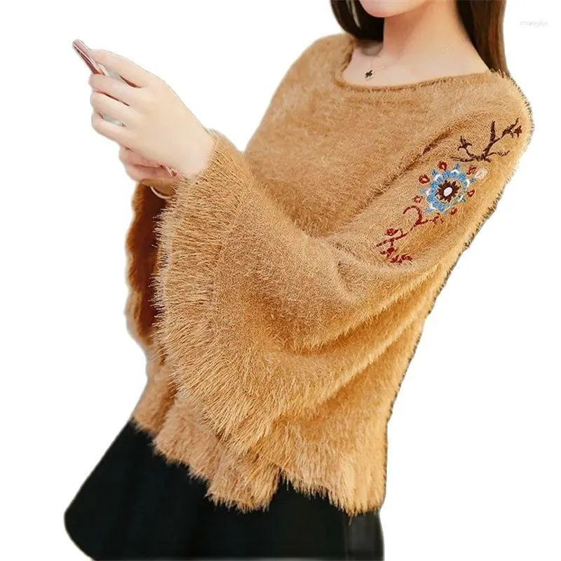 Kobiety swetry jesienne zima 2023 naśladuj norek polar sweter haftowany zabezpieczający płaszcz szal