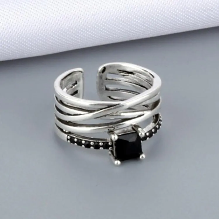 Pierścionki ślubne Bohemian Creative Black Cyrron for Women Vintage Knuckle Finger Ring Trend Geometryczna biżuteria 2023