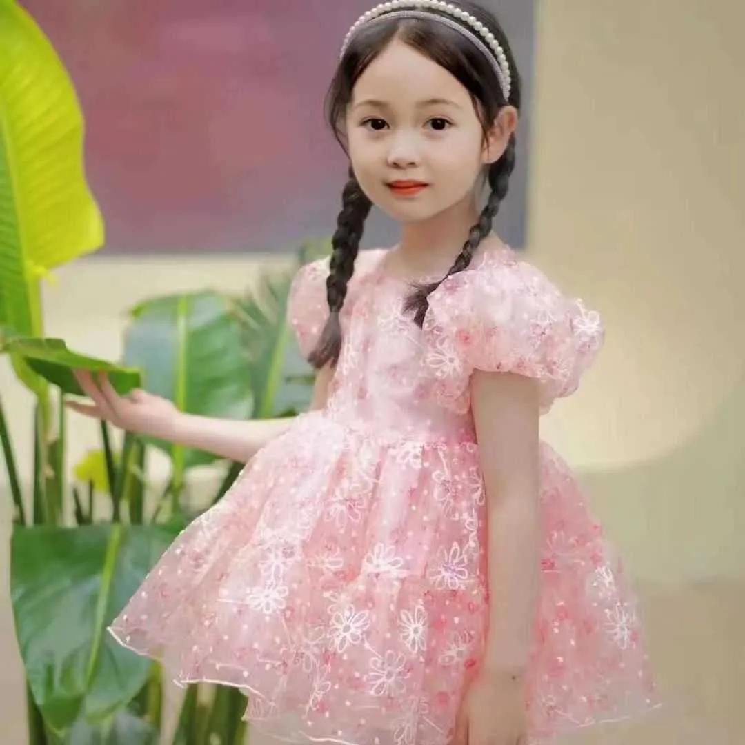 Vestidos para niñas Nuevo vestido de verano para niñas Mangas de burbuja para niños Vestido lindo de princesa extranjera Cumpleaños para niñas pequeñas Vestido mullido Tendencia