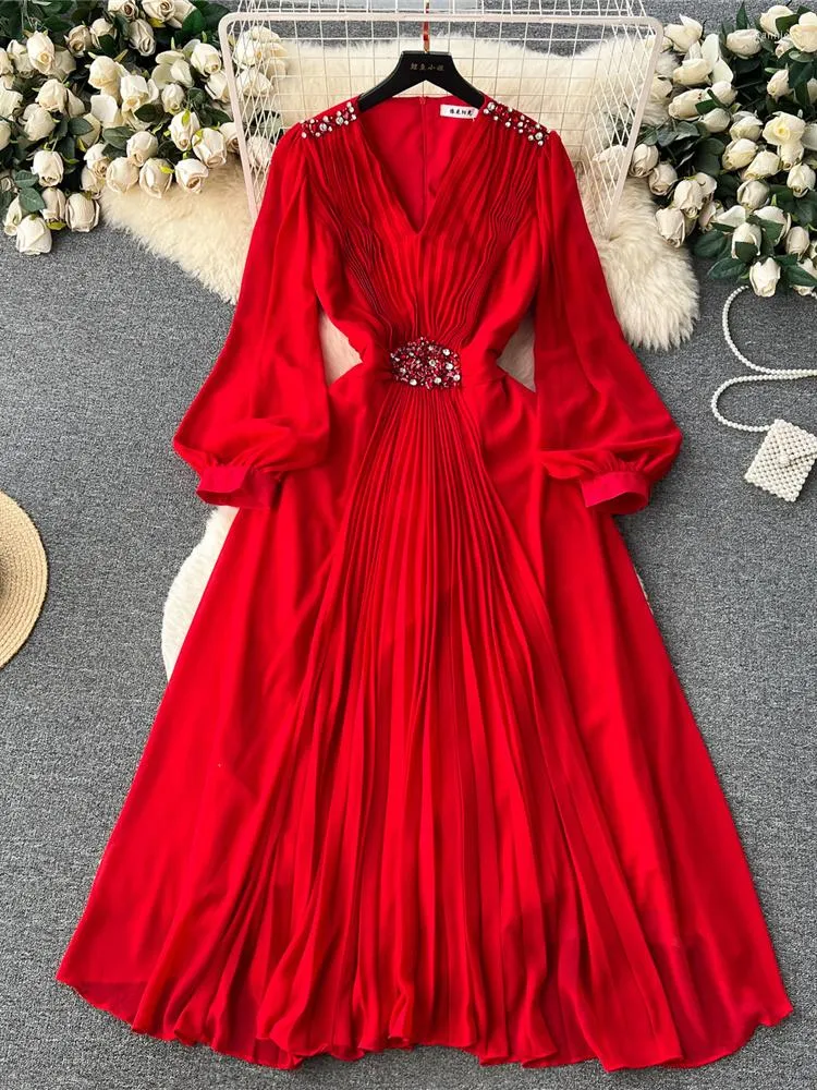 Casual Dresses Autumn Vintage Red/Purple/White Pleated Party Long Dress Elegant Beading Diamonds Puff Sleeve High Waist A-Line Draped Robe