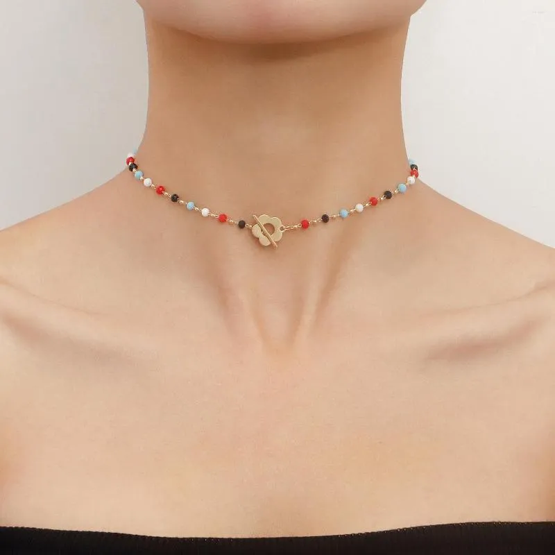 Kedjor 2023 mode svarta pärlor halskedja choker halsband för kvinnor blomma lariat lås krage kvinnors smycken tillbehör
