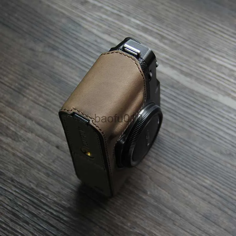 Handcrafted Genuine Leather And Cowhide Nomatic Camera Bag