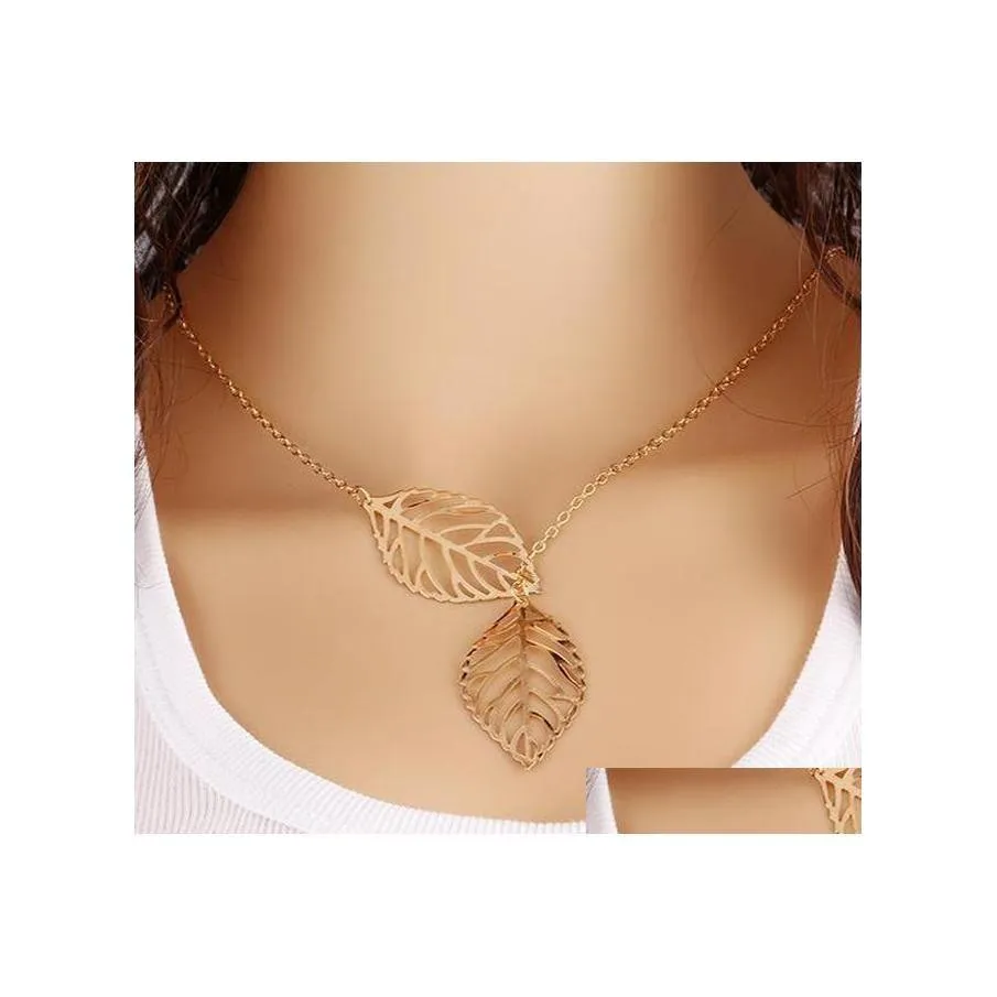 Подвесные ожерелья мода простые 2 штуки листья колье из корея Женщины Золотое сварное покрытие пустое обаяние