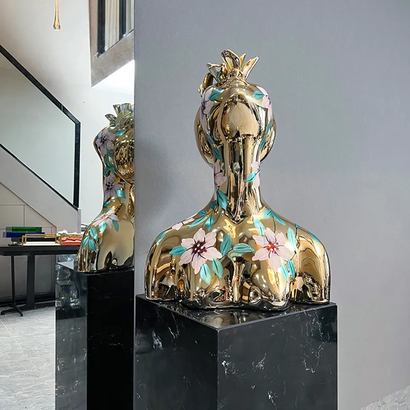 Objets décoratifs décorati statue décoration intérieure créative demi-corps abstraite déesse électroplarée des ornements de portrait peint dans la sculpture du salon 230816