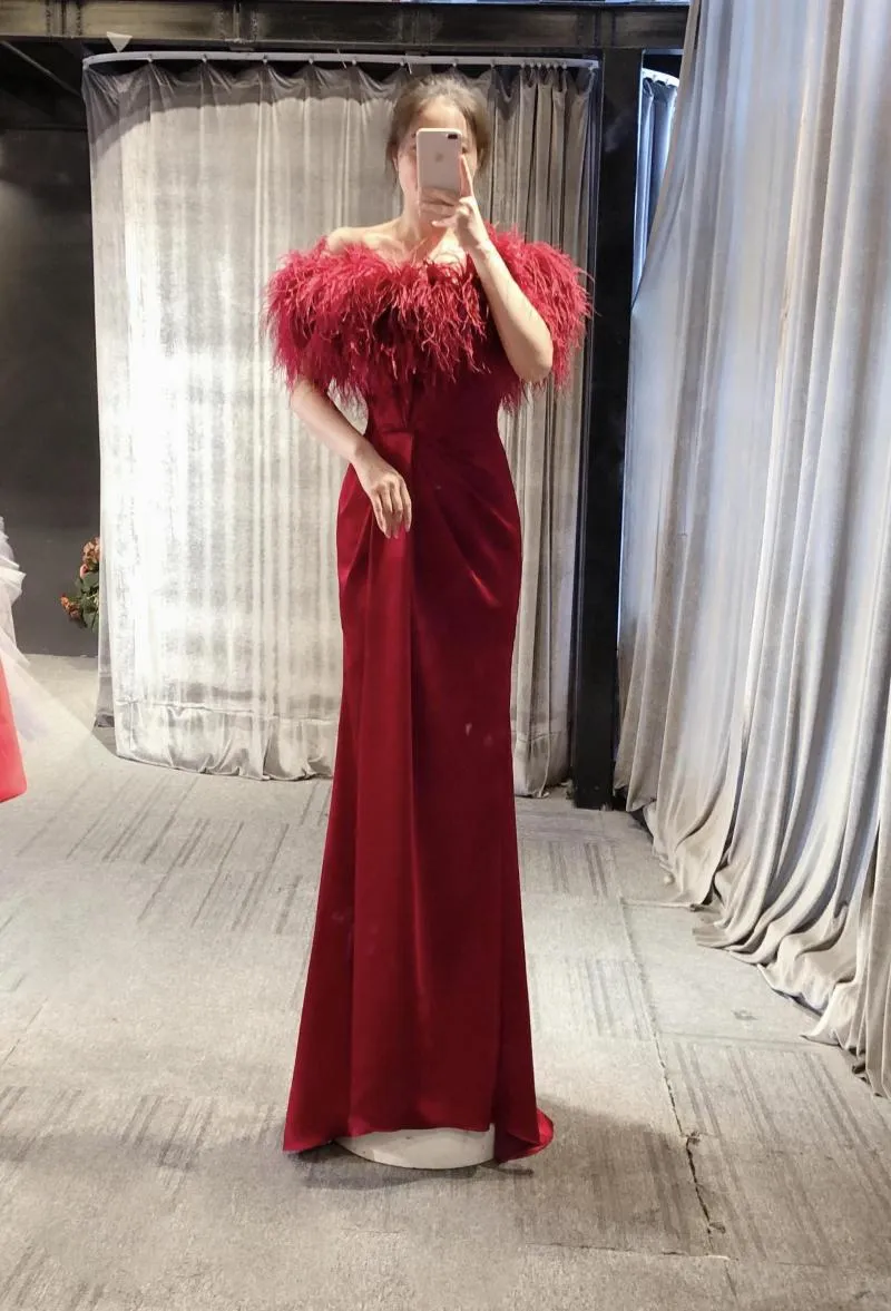 Party Dresses Real Picture Burgundy Dark Red Off The Shoulder Feathers Sexy Split Silk Satin Good Quality Evening Dress Gown 2023