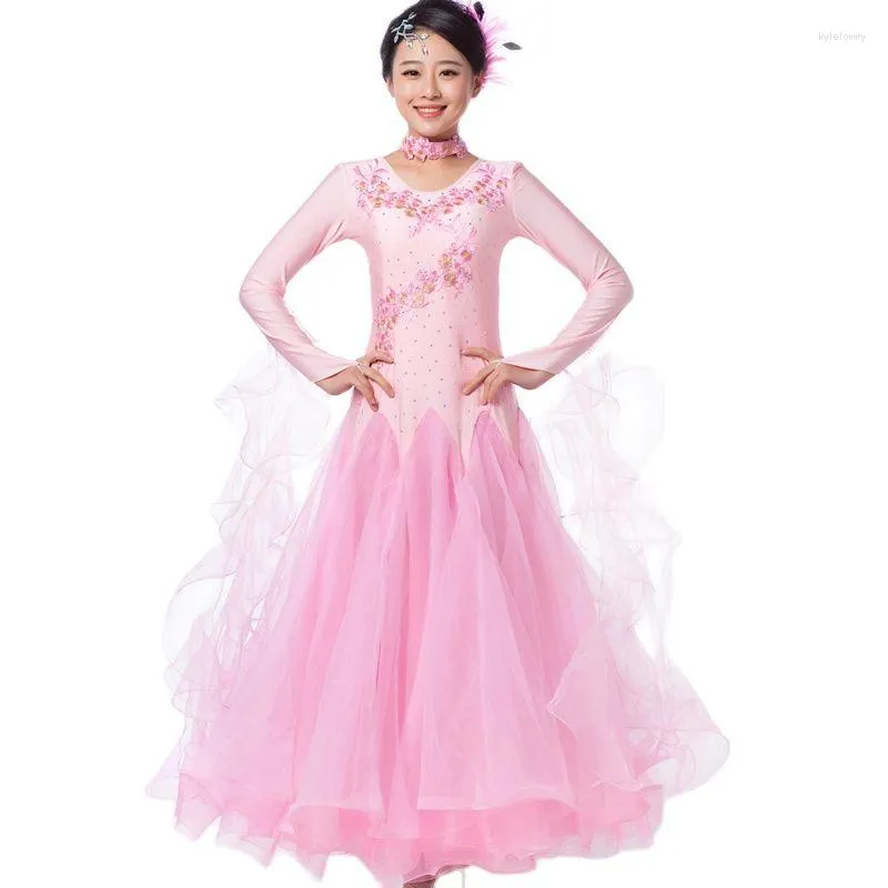 STACH STOCK STANDARD Ballroom Dancing Dancing Robes Femme Flamenco / Waltz Dance Dress Costumes de performance internationale MQ239