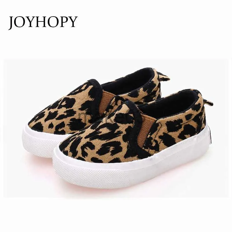 Sneakers Spring Kids Shoes Boys Girls Casual Shoes Fashion Leopard Print Comfortable Canvas Shoes Children Sneakers Slip On Loafers J230818