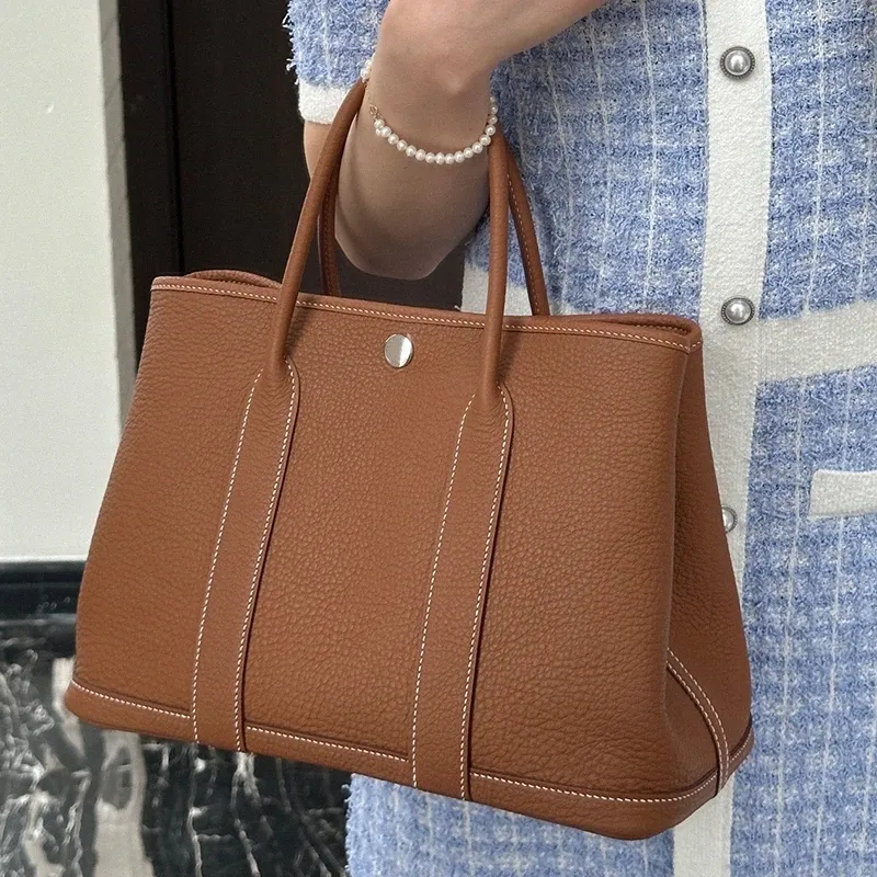 Sac fourre-tout de luxe en cuir de styliste, fermeture à boucle argentée, grande capacité, sac à main de luxe pour femmes, sacs à bandoulière