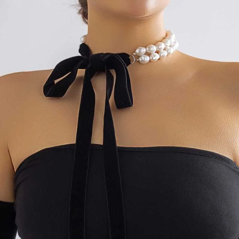 Tie up bow choker deals