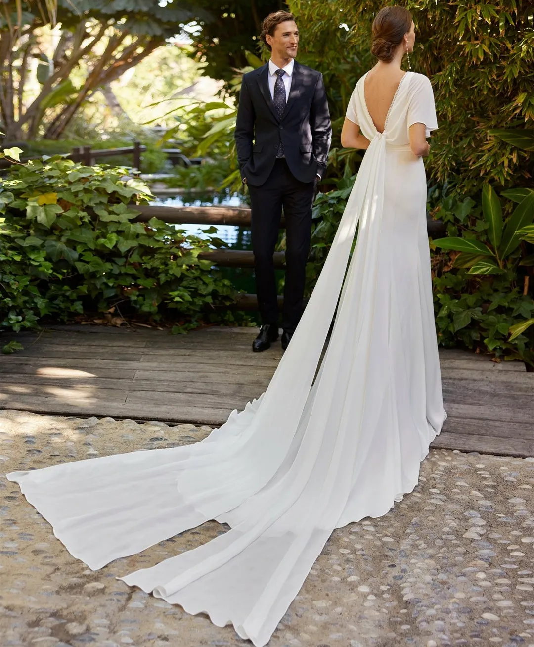 Vintage Ivory Chiffon A Line Wedding Dress With... From Dyy_dress88, $90.45  | DHgate.Com