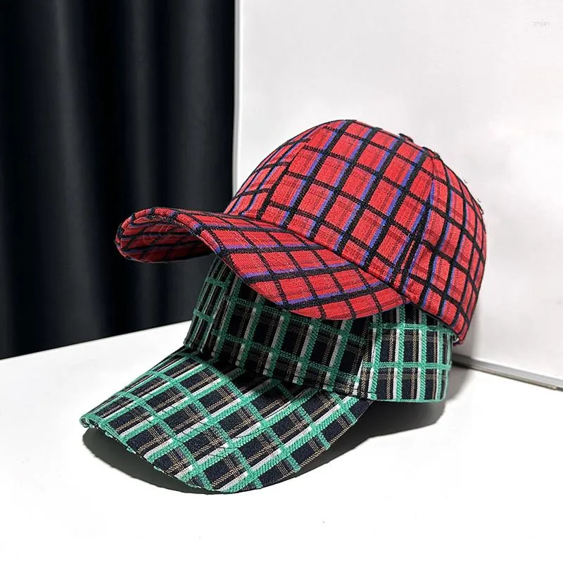 Ball Caps 2023 Engelse plaid snapback hiphop cap heren casual straatvisor mode veelzijdige harde top dames verstelbare honkbalhoed