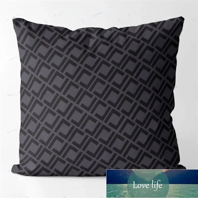 cozy Pillow Designer Cushion Pillowcase Living Room Sofa Pillow Bedroom Bedside Cushion Classic Letter Cotton Covers Pillowcase