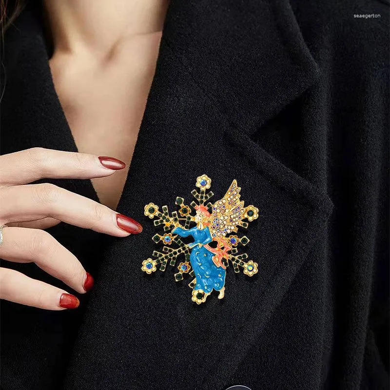 Snowflake safety pin deals