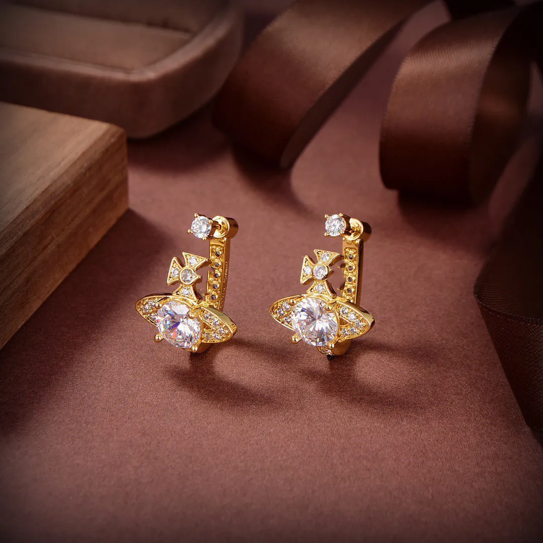 Woman Stud Designer Earrings Gold Hoop Earing Vivian Orecchini Luxury Women Saturn Pearl Earings Westwood jewelry 8255