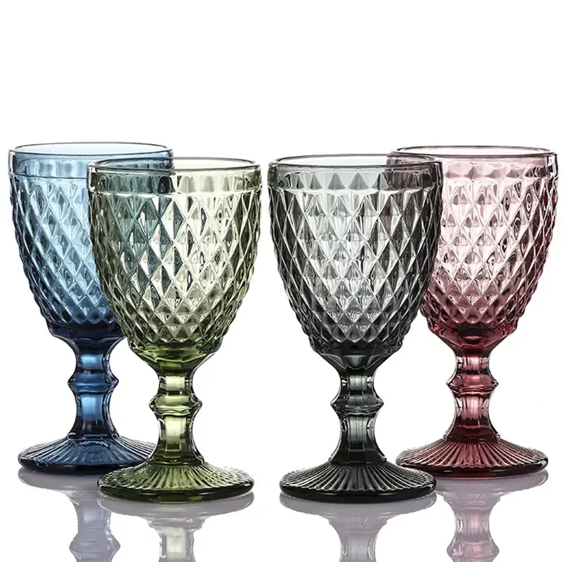 10oz Wine Glasses Colored Glass Goblet with Stem 300ml Vintage Pattern Embossed Romantic Drinkware for Party Wedding Mugs FY5509319l