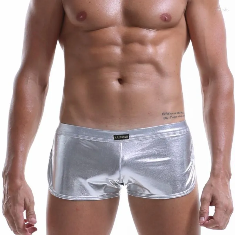Underpants 5 pezzi/pacco uomini gay sexy luccicante biancheria bianche bianche da bun pugile imitazioni in pelle cueca boxer shorts tronks abbigliamento