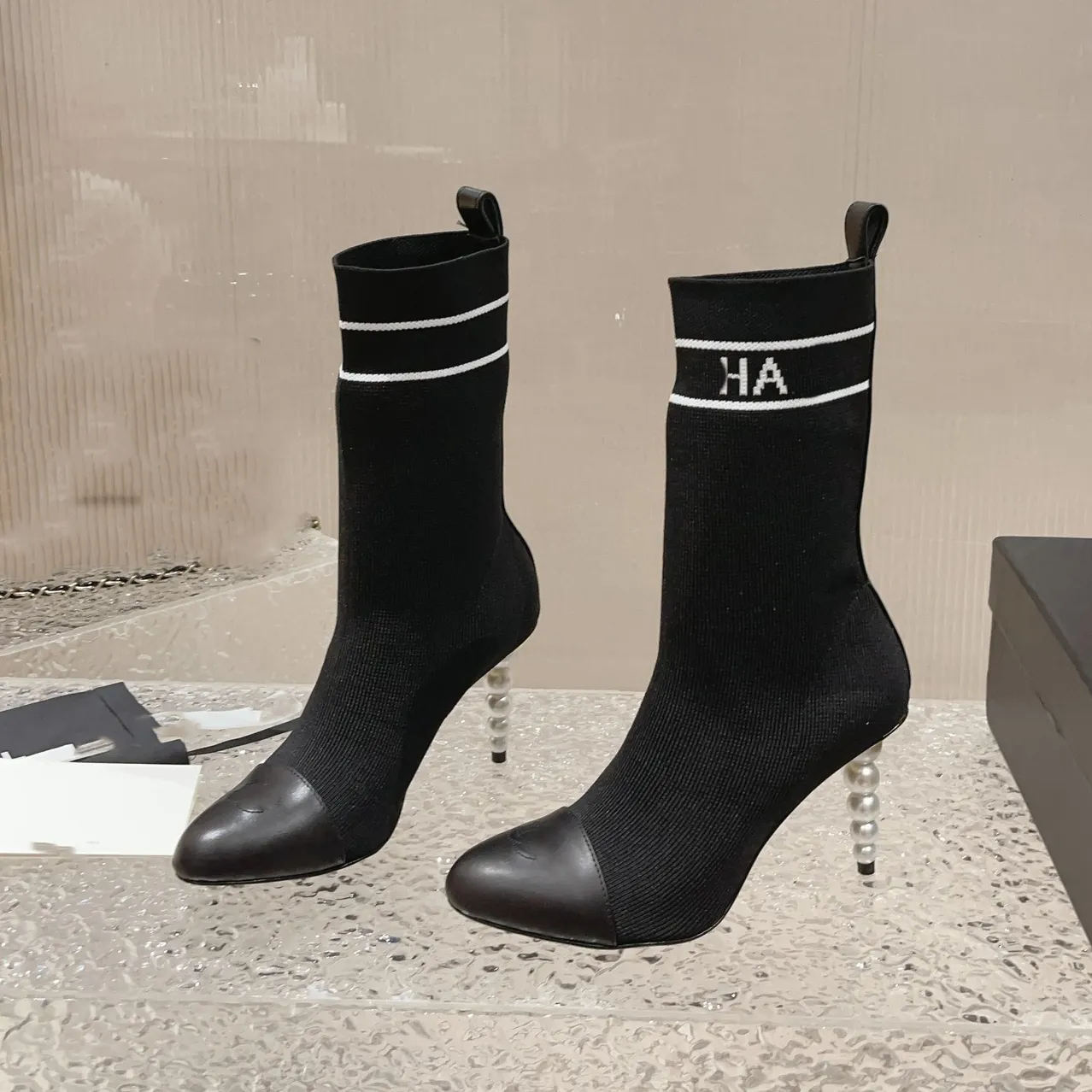 مصمم فاخر Sock Boots Channet